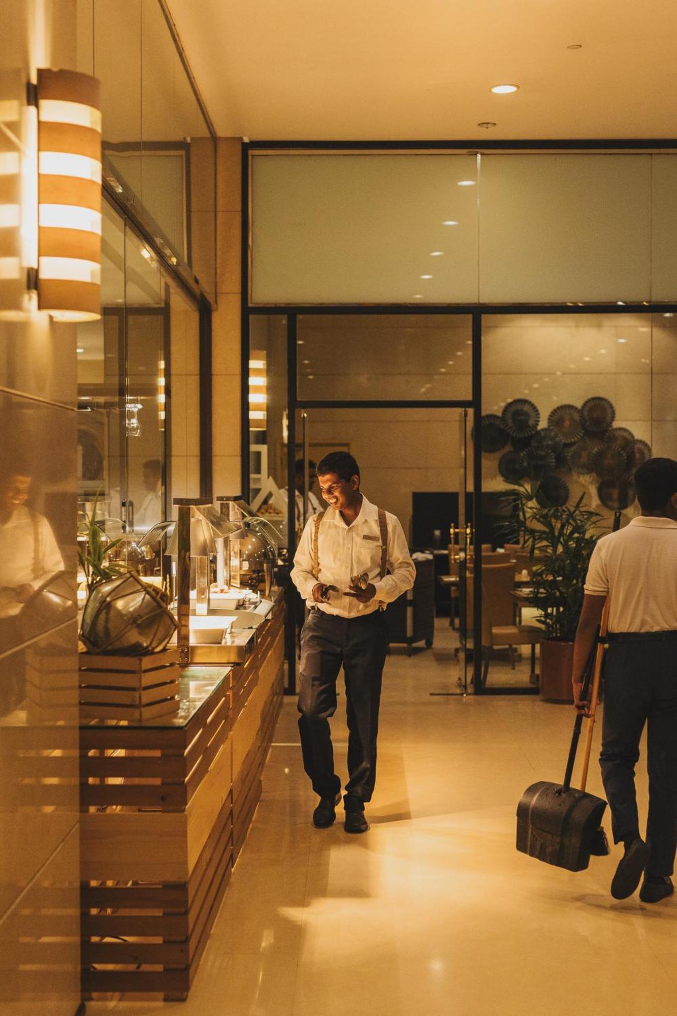 Cinnamon Lakeside Κολόμπο Εξωτερικό φωτογραφία A coffee shop in the airport