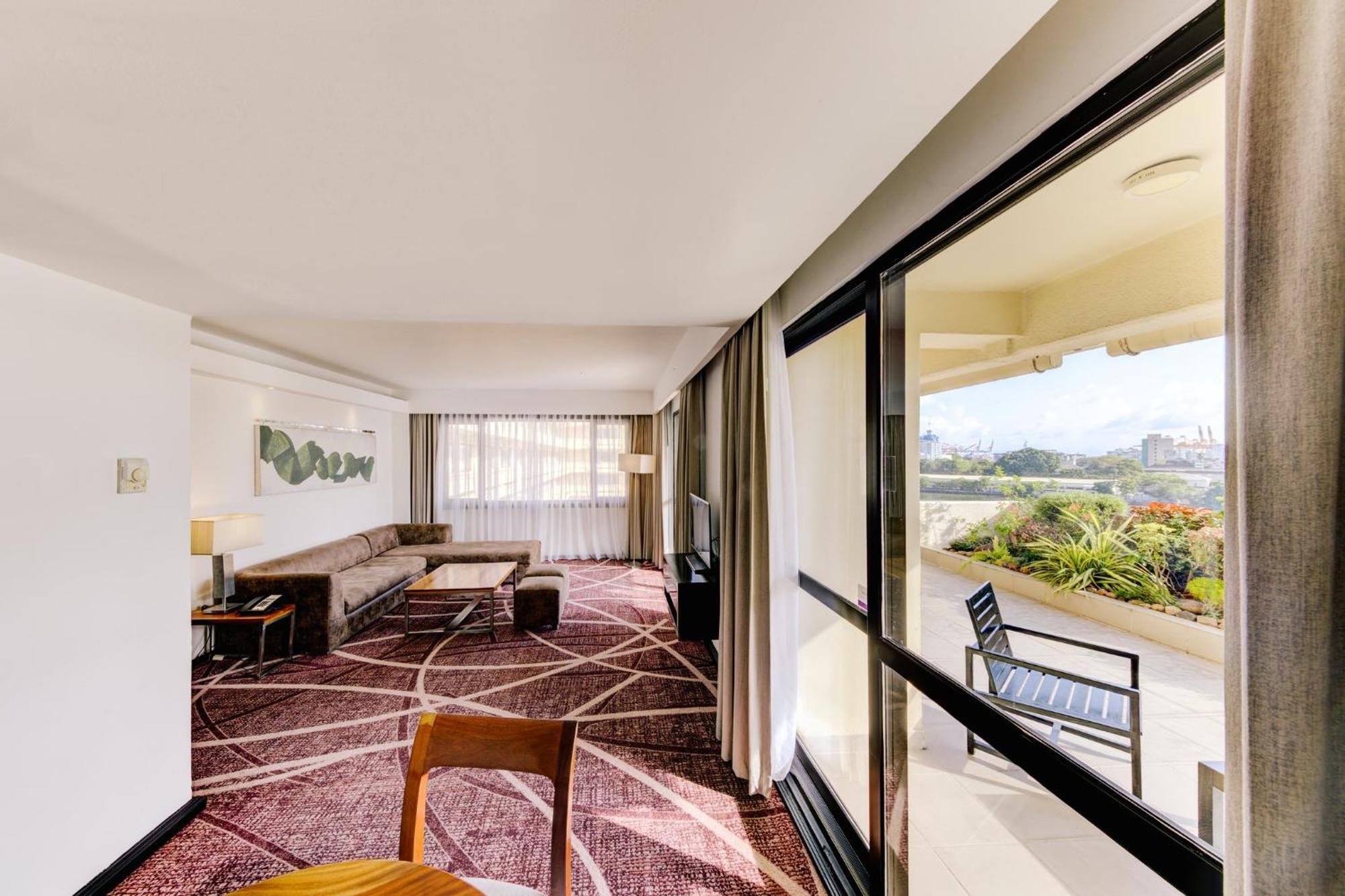 Cinnamon Lakeside Κολόμπο Εξωτερικό φωτογραφία A suite at the Hilton San Francisco